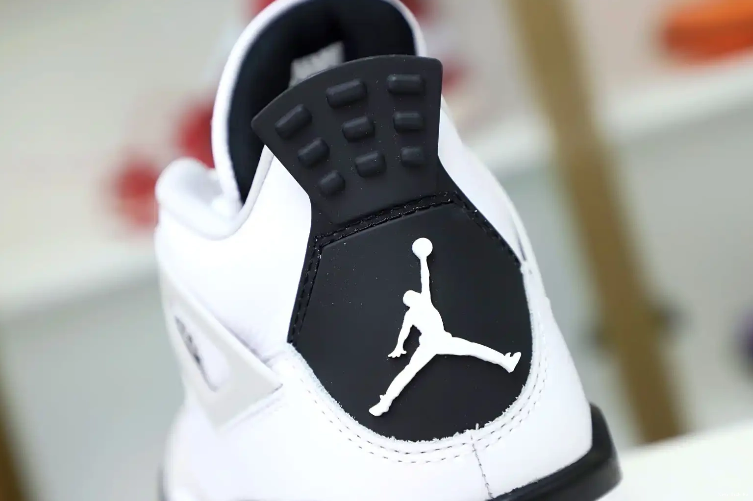 4 Kimikick JORDAN MILITARY BLACK AIR 0716